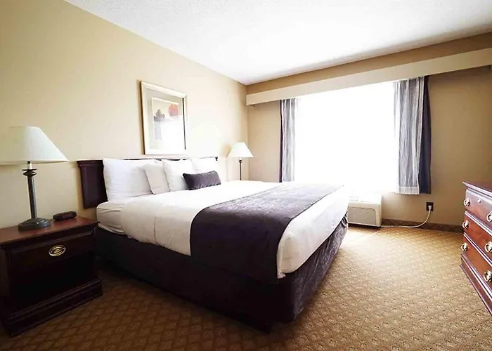Town & Country And Hotel