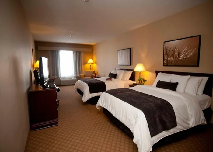 Hotel Town & Country And 3*