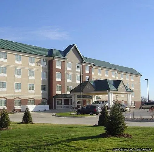 Town & Country And Hotel