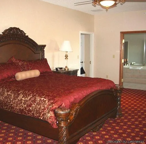 Town & Country And Hotel