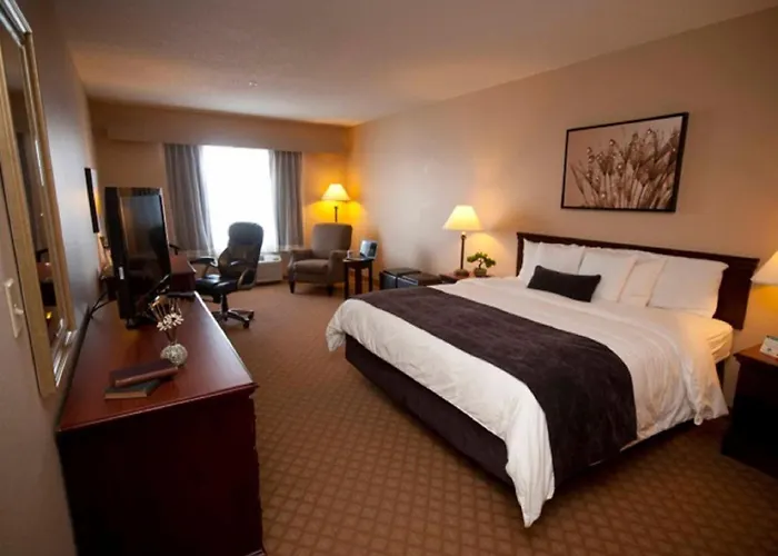 Town & Country And Hotel